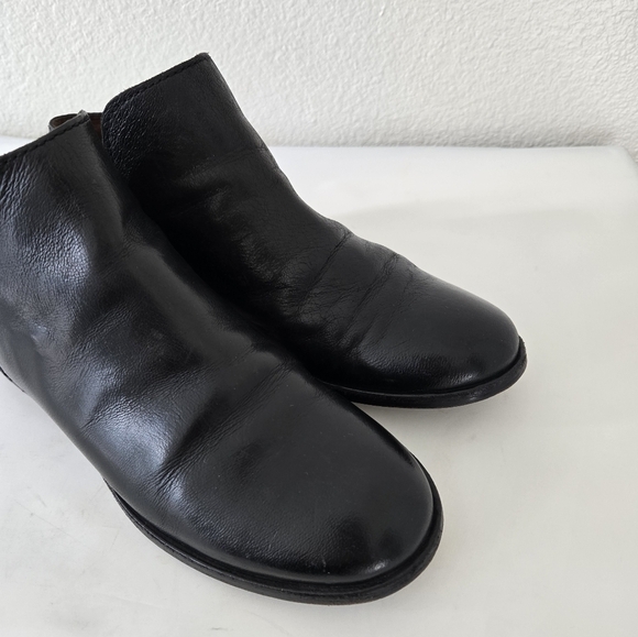 Frye Elyssa Black Leather Shootie Ankle Flat Boot Size 7.5 - Picture 14 of 16